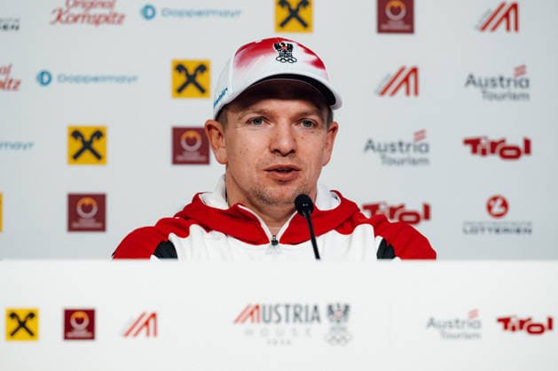 OLYMPICS - Winter Olympic Games, Olympische Spiele, Olympia, OS Milano Cortina 2026 CORTINA D AMPEZZO,ITALY,05.FEB.26 - OLYMPICS, LUGE - Winter Olympic Games Milano Cortina 2026, Austria House, preview, singles, men, press conference, PK, Pressekonferenz Rodel Austria. Image shows Wolfgang Kindl (AUT) during an interview.  GEPAxpictures xAlexanderxSolc