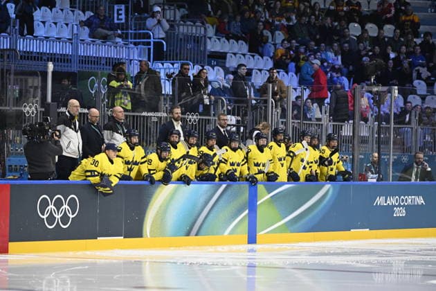 MILANO, ITALIEN 20260205 Damkronorna under OS-premiären i damernas ishockey mellan Sverige och Tyskland pa Milano Rho Ice hockey, Eishockey Arena under OS i Milano. *** Bilden ingar i SPORTPAKET. För övriga BETALBILD ** MILANO ITALIEN x10070x *** MILANO, ITALY 20260205 The womens ice hockey team during the Olympic premiere between Sweden and Germany at the Rho Ice Hockey Arena in Milan during the Olympic Games in Milan The image is included in the SPORT PACKAGE For other PICTURES MILANO ITALY x10070x  Copyright: xJessicaxGow TTx OS 2026 ISHOCKEY SVERIGE-TYSKLAND