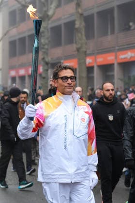 Milano Cortina 2026 - XXV Olympic Winter games, Winterspiele,Spiele, Summer games Sesto San Giovanni (MI) - Italy Thursday , February 5 , 2026 Journey of the Olympic Flame Milano Cortina 2026 to Milan  Copyright: xSergioxBisi IPAxSportx xipa-agency.netx xx IPA_70988995 IPA_Agency_IPA70988995