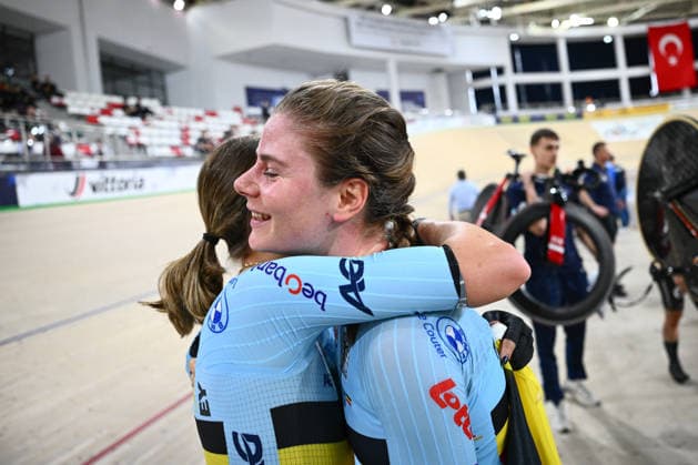 2026 UEC Track Elite European Championships Picture by Olly Hassell SWpix.com - 05 02 2026 - Cycling - 2026 UEC Track Elite European Championships - Konya Velodrome, Konya, Türkiye - Women™s Madison -Belgium Lotte Kopecky (Belgium) and Shari Bossuyt (Belgium) Win the Women™s Madison to become European Champions Konya Konya Velodrome Türkiye Copyright: x xSWpix.comx(t axPhotographyxHubxLtd)xOllyxHassell SWpix.comx SWP-3177-0998
