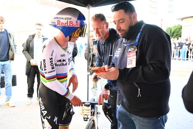 Tour of Valencia 2026 Stage 2 ALGINET, SPAIN - FEBRUARY 05 : Evenepoel Remco (BEL) of Red Bull BORA Hansgrohe during stage 2 of the 77th edition of Volta a la Comunitat Valenciana an UCI ProSeries 2.Pro Individual Time Trial stage for Men Elite of 17.5 km with start in Carlet and finish in Alginet on February 5, 2026 in Alginet, Spain, 05 02 2026 Alginet Spain  Copyright: xVincentxKalutx