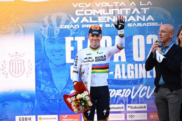 Tour of Valencia 2026 Stage 2 ALGINET, SPAIN - FEBRUARY 05 : Evenepoel Remco (BEL) of Red Bull BORA Hansgrohe pictured during the podium ceremony of stage 2 of the 77th edition of Volta a la Comunitat Valenciana an UCI ProSeries 2.Pro Individual Time Trial stage for Men Elite of 17.5 km with start in Carlet and finish in Alginet on February 5, 2026 in Alginet, Spain, 05 02 2026 Alginet Spain  Copyright: xVincentxKalutx