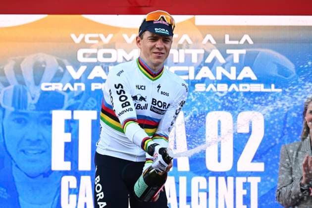 Tour of Valencia 2026 Stage 2 ALGINET, SPAIN - FEBRUARY 05 : Evenepoel Remco (BEL) of Red Bull BORA Hansgrohe pictured during the podium ceremony of stage 2 of the 77th edition of Volta a la Comunitat Valenciana an UCI ProSeries 2.Pro Individual Time Trial stage for Men Elite of 17.5 km with start in Carlet and finish in Alginet on February 5, 2026 in Alginet, Spain, 05 02 2026 Alginet Spain  Copyright: xVincentxKalutx