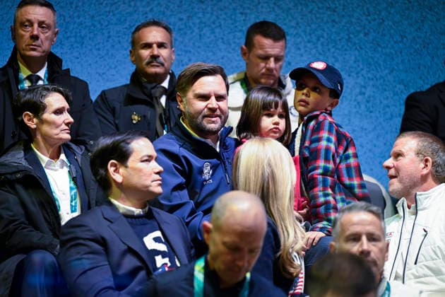 Milano Cortina 2026, ice hockey, women, USA - Czech Republic, JD Vance in the audience