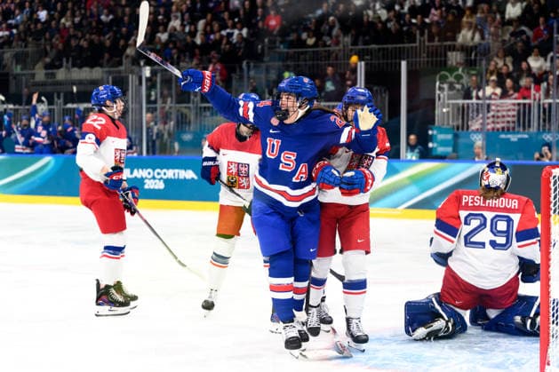 260205 Joy Dunne of USA celebrates after 2-0 in the women s Ice hockey, Eishockey game between USA and Czech Republic during day -1 of the 2026 Winter Olympics on February 5, 2026 in Milan. Photo: Carl Sandin BILDBYRAN kod CS CS0851 ishockey ice hockey Olympic Games, Olympische Spiele, Olympia, OS olympics winter olympics os ol olympiska spel vinter-os olympiske leker milano cortina 2026 milan cortina 2026 milano cortina 2026 olympic games milano cortina 2026 winter olympic games milano cortina-os milano cortina-ol vinter-ol -1 bbeng jubel *** 260205 Joy Dunne of USA celebrates after 2 0 in the women s ice hockey game between USA and Czech Republic during day 1 of the 2026 Winter Olympics on February 5, 2026 in Milan Photo Carl Sandin BILDBYRAN kod CS CS0851 ishockey ice hockey olympic games olympics winter olympics os ol olympiska spel vinter os olympiske leker milano cortina 2026 milan cortina 2026 milano cortina 2026 olympic games milano cortina 2026 winter olympic games milano cortina os milano cortina ol vinter ol 1 bbeng jubel  Copyright: CARLxSANDIN BB260205CS089
