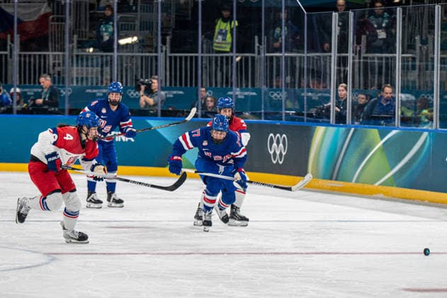 GIOCHI OLIMPICI - Olimpiadi Invernali Milano-Cortina 2026 - Ice hockey, Eishockey Pejsova Daniela (cze),Curl Britta (usa) during the Winter Olympic Games, Olympische Spiele, Olympia, OS Milano Cortina 2026, at the Milano Rho Ice Hockey Arena, on February 5, 2026 in Milano, Italy Cortina D Ampezzo Italy  Copyright: xIPAxSport ABACAx