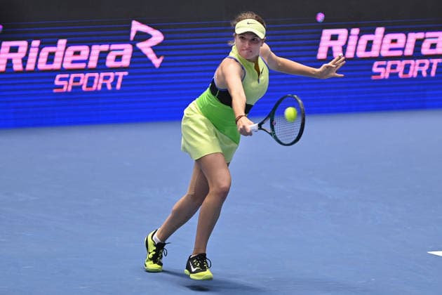 Linda Fruhvirtova of Czechia in action during the match against Katie Boulter of Great Britain within the WTA, Tennis Damen women s tennis tournament Ostrava Open in Ostrava, Czech Republic, February 5, 2026. (CTKxPhoto JaroslavxOzana) CTKPhotoP2026020507909  CTKPhotoP2026020507909