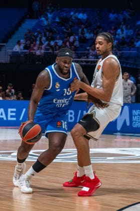 Dubai Basketball v Real Madrid - EuroLeague DUBAI, UNITED ARAB EMIRATES - FEBRUARY 5: Usman Garuba of Real Madrid in action against Bruno Caboclo of Dubai Basketball during the EuroLeague 2025–26 regular season game at Coca-Cola Arena in Dubai, United Arab Emirates on February 5, 2026. Waleed Zein Anadolu Dubai United Arab Emirates. Editorial use only. Please get in touch for any other usage.  Copyright: x2026xAnadoluxWaleedxZeinx