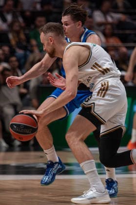 Dubai Basketball v Real Madrid - EuroLeague DUBAI, UNITED ARAB EMIRATES - FEBRUARY 5: David Kramer of Real Madrid in action against Dzanan Musa of Dubai Basketball during the EuroLeague 2025–26 regular season game at Coca-Cola Arena in Dubai, United Arab Emirates on February 5, 2026. Waleed Zein Anadolu Dubai United Arab Emirates. Editorial use only. Please get in touch for any other usage.  Copyright: x2026xAnadoluxWaleedxZeinx