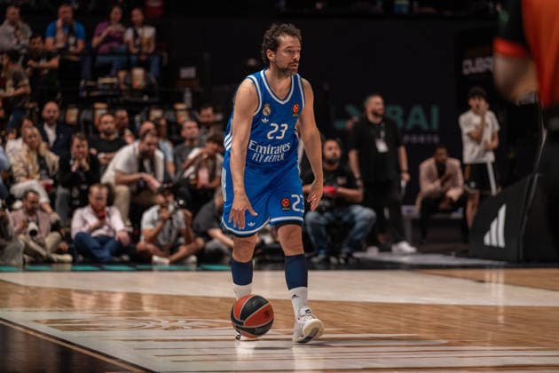 Dubai Basketball v Real Madrid - EuroLeague DUBAI, UNITED ARAB EMIRATES - FEBRUARY 5: Sergio Llull of Real Madrid in action during the EuroLeague 2025–26 regular season game at Coca-Cola Arena in Dubai, United Arab Emirates on February 5, 2026. Waleed Zein Anadolu Dubai United Arab Emirates. Editorial use only. Please get in touch for any other usage.  Copyright: x2026xAnadoluxWaleedxZeinx