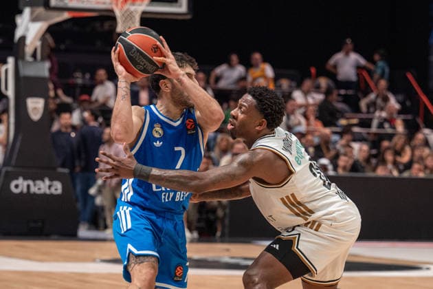 Dubai Basketball v Real Madrid - EuroLeague DUBAI, UNITED ARAB EMIRATES - FEBRUARY 5: Facundo Campazzo of Real Madrid in action against Mckinley Wright IV of Dubai Basketball during the EuroLeague 2025–26 regular season game at Coca-Cola Arena in Dubai, United Arab Emirates on February 5, 2026. Waleed Zein Anadolu Dubai United Arab Emirates. Editorial use only. Please get in touch for any other usage.  Copyright: x2026xAnadoluxWaleedxZeinx