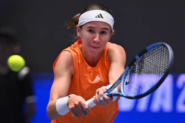 Czech Nikola Bartunkova in action during the match against Diane Parry of France within the WTA, Tennis Damen women s tennis tournament Ostrava Open in Ostrava, Czech Republic, February 5, 2026. (CTKxPhoto JaroslavxOzana) CTKPhotoP2026020509116  CTKPhotoP2026020509116