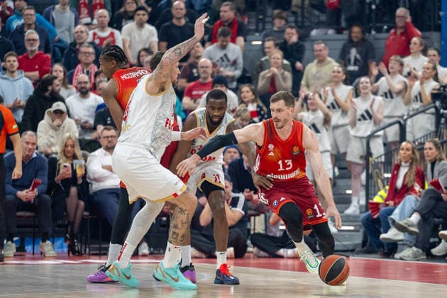Alpha Diallo 11 AS Monaco Basket in duel with Andreas Obst 13 FC Bayern Basketball , FC Bayern Basketball vs AS Monaco Basket, EuroLeague 27 Matchday, 05 02 2026 Munich Bavaria Germany Copyright: xkolbert-press UlrichxGamelx