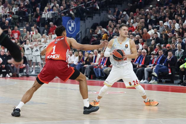 Nemanja Nedovic AS Monaco, 26 with Oscar da Silva FC Bayern Basketball, 01 , GER, FC Bayern Basketball vs AS Monaco, Basketball, Euroleague, Matchday 27, Season 2025 2026, 05 02 2026, GER, FC Bayern Basketball vs AS Monaco, Basketball, Euroleague, Matchday 27, Season 2025 2026, 05 02 2026 Munich Copyright: xEibner-Pressefoto JennixMaulx EP_JML