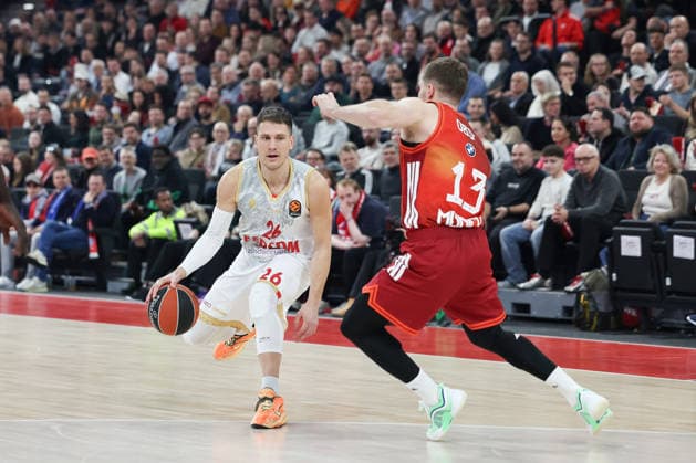 Nemanja Nedovic AS Monaco, 26 with Andreas Obst FC Bayern Basketball, 13 , GER, FC Bayern Basketball vs AS Monaco, Basketball, Euroleague, Matchday 27, Season 2025 2026, 05 02 2026, GER, FC Bayern Basketball vs AS Monaco, Basketball, Euroleague, Matchday 27, Season 2025 2026, 05 02 2026 Munich Copyright: xEibner-Pressefoto JennixMaulx EP_JML