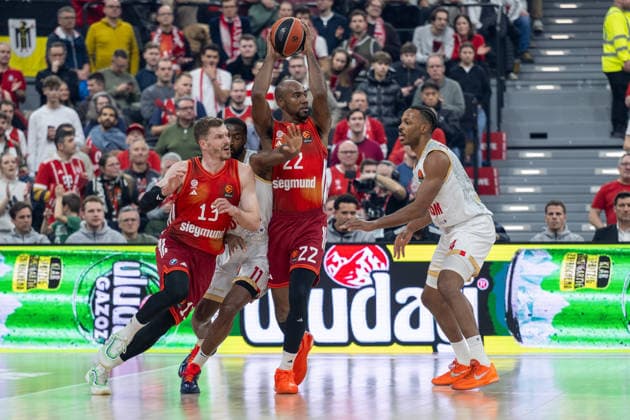 Andreas Obst 13 FC Bayern Basketball , Alpha Diallo 11 AS Monaco Basket , Isiaha Mike 22 FC Bayern Basketball , Jaron Blossomgame 4 AS Monaco Basket , FC Bayern Basketball vs AS Monaco Basket, EuroLeague 27 Matchday, 05 02 2026 Munich Bavaria Germany Copyright: xkolbert-press UlrichxGamelx