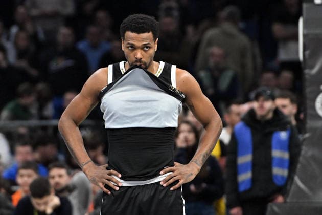 PARTIZAN vs PANATHINAIKOS STERLING BROWN, basketball player of Partizan, during the Euroleague match against Panathinaikos, at Belgrade Arena. Belgrade, 05.02.2026. photo: MN PRESS BASKETBALL, EUROLEAGUE, PARTIZAN, PANATHINAIKOS Belgrade Belgrade Arena Serbia Copyright: xMarkoxMetlasx xMNxPressx