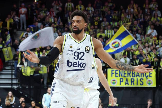 BASKET BALL : Paris Basket Vs Fenerbahce - Euroligue - 05 02 2026 Khem Birch (Fenerbahce) ParisFrance  Copyright: xMichaelxBaucherx