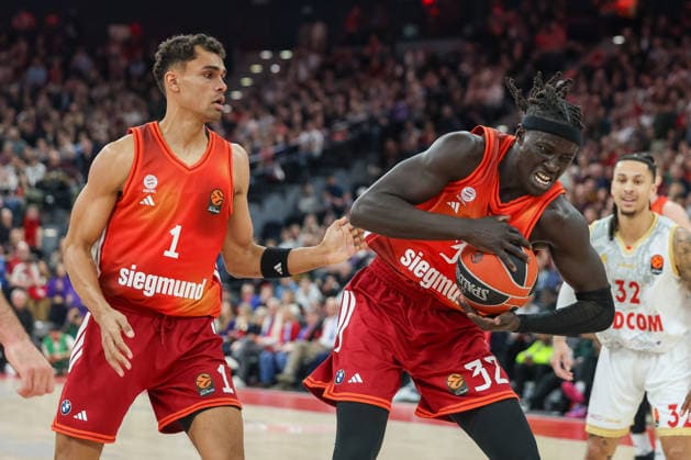 Wenyen Gabriel FC Bayern Basketball, 32 with Oscar da Silva FC Bayern Basketball, 01 , GER, FC Bayern Basketball vs AS Monaco, Basketball, Euroleague, Matchday 27, Season 2025 2026, 05 02 2026, GER, FC Bayern Basketball vs AS Monaco, Basketball, Euroleague, Matchday 27, Season 2025 2026, 05 02 2026 Munich Copyright: xEibner-Pressefoto JennixMaulx EP_JML