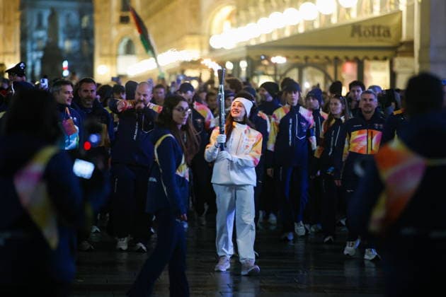 ITALY, MILAN - FEBRUARY 5, 2026: La Scala Theatre Ballet prima ballerina Nicoletta Manni is seen during a ceremony marking the arrival of the Milano Cortina 2026 Olympic Flame at Piazza del Duomo. The two-month Olympic Torch Relay, which started in December 2025, followed a 12,000 km route across Italy finally reaching Milan on 5 February 2026 2026 Winter Olympics: Olympic Torch Arrives In Milan  - ZUMAt113 20260205_zaa_t113_438 Copyright: xPeterxKovalevx