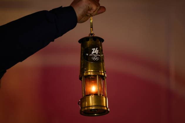ITALY, MILAN - FEBRUARY 5, 2026: A lantern is seen during a ceremony marking the arrival of the Milano Cortina 2026 Olympic Flame at Piazza del Duomo. The two-month Olympic Torch Relay, which started in December 2025, followed a 12,000 km route across Italy finally reaching Milan on 5 February 2026 2026 Winter Olympics: Olympic Torch Arrives In Milan  - ZUMAt113 20260205_zaa_t113_442 Copyright: xPeterxKovalevx
