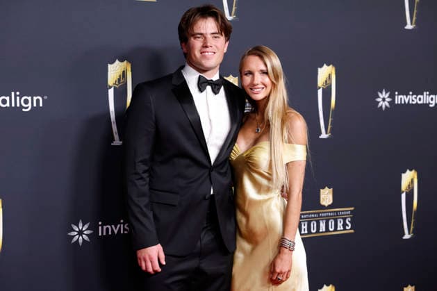 RECORD DATE NOT STATED Cameron Dicker and Annie Rose Buerk arrive on the red carpet at the 2026 NFL, American Football Herren, USA Honors presented by Invisalign in the days leading up to Super Bowl LX in San Francisco on Thursday, February 5, 2026. The New England Patriots will play the Seattle Seahawks in Super Bowl LX at Levi s Stadium in Santa Clara on Sunday, February 8, 2026.  SBP20260205350 JOHNxANGELILLO