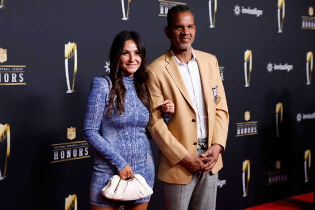 RECORD DATE NOT STATED Theresa Reed and Andre Reed arrive on the red carpet at the 2026 NFL, American Football Herren, USA Honors presented by Invisalign in the days leading up to Super Bowl LX in San Francisco on Thursday, February 5, 2026. The New England Patriots will play the Seattle Seahawks in Super Bowl LX at Levi s Stadium in Santa Clara on Sunday, February 8, 2026.  SBP20260205393 JOHNxANGELILLO