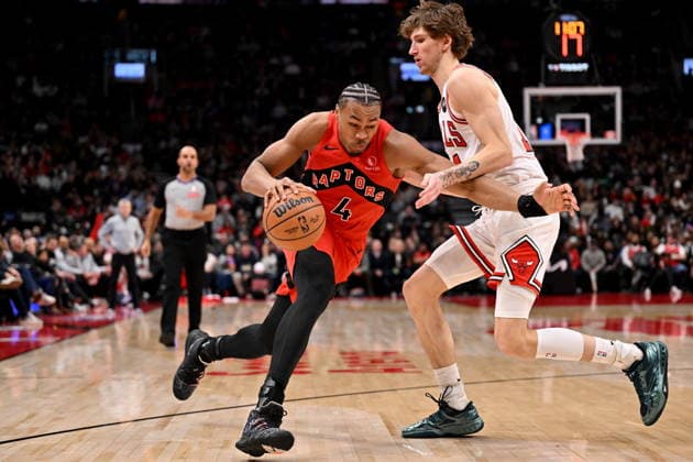 February 5, 2026, Toronto, On, Canada: Toronto Raptors Scottie Barnes (4) drives past Chicago Bulls Matas Buzelis (14) during second half NBA, Basketball Herren, USA basketball game action in Toronto on Thursday, Feb. 5, 2026. Scottie Barnes, Matas Buzelis  - ZUMAc35_ 20260205_zaf_c35_160 Copyright: xJonxBlackerx