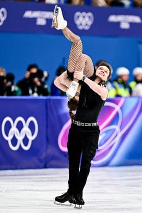 Sofiia DOVHAL & Wiktor KULESZA (POL), during Team Event - Ice Dance Rhythm Dance, at the Olympic Winter games, Winterspiele,Spiele, Summer games Milano Cortina 2026, at Milano Ice Skating Arena, on February 6, 2026 in Milan, Italy. Noxthirdxpartyxsales  aflo_318666395