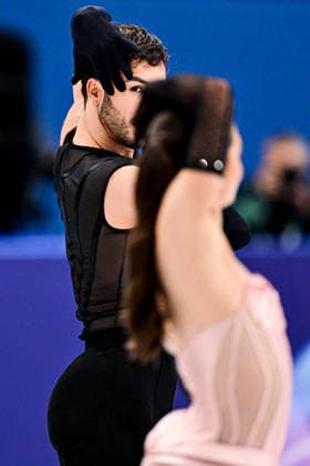 Laurance FOURNIER BEAUDRY & Guillaume CIZERON (FRA), during Team Event - Ice Dance Rhythm Dance, at the Olympic Winter games, Winterspiele,Spiele, Summer games Milano Cortina 2026, at Milano Ice Skating Arena, on February 6, 2026 in Milan, Italy. Noxthirdxpartyxsales  aflo_318669266