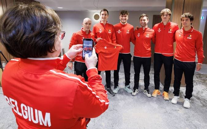 Belgian captain Steve Darcis, Belgian Joran Vliegen, Belgian Raphael Collignon, Belgian Sander Gille, Belgian Alexander Blockx and Belgian Gilles-Arnaud Bailly pose for Belgian Team Manager Cecile Parent aftera a press conference, PK, Pressekonferenz of the Belgian team, Friday 06 February 2026, in Plovdiv, Bulgaria. Belgium will compete this weekend in the Davis Cup qualifiers against Bulgaria. BENOITxDOPPAGNE  x161465936x