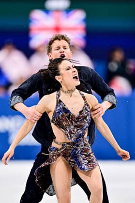 Madison CHOCK & Evan BATES (USA), during Team Event - Ice Dance Rhythm Dance, at the Olympic Winter games, Winterspiele,Spiele, Summer games Milano Cortina 2026, at Milano Ice Skating Arena, on February 6, 2026 in Milan, Italy. Noxthirdxpartyxsales  aflo_318672932