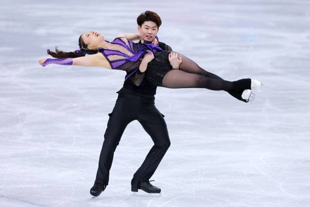 Utana Yoshida & Masaya Morita (JPN), FEBRUARY 6, 2026 - Figure skating, Eiskunstlauf : Team Ice Dance Rhythm Dance during the Milano Cortina 2026 Olympic Winter games, Winterspiele,Spiele, Summer games at Milano Ice Skating Arena in Milan, Italy. Noxthirdxpartyxsales  aflo_318673399