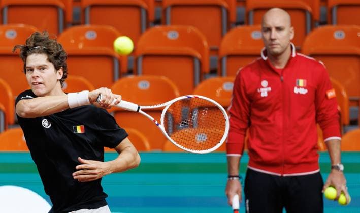 Belgian Alexander Blockx and Belgian captain Steve Darcis pictured duringa a training session of the Belgian team, Friday 06 February 2026, in Plovdiv, Bulgaria. Belgium will compete this weekend in the Davis Cup qualifiers against Bulgaria. BENOITxDOPPAGNE  x161483722x