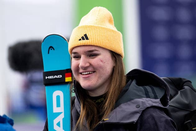 AICHER Emma (Deutschland) lacht, ITA, Olympische Spiele Milano Cortina 2026, Olympia, 2. Training Ski Alpin, Abfahrt Damen, 06.02.2026 ITA, Olympische Spiele Milano Cortina 2026, Olympia, 2. Training Ski Alpin, Abfahrt Damen, 06.02.2026 Cortina d Ampezzo *** AICHER Emma Germany laughs, ITA, Olympic Games Milano Cortina 2026, Olympia, 2 Training Alpine Skiing, Downhill Women, 06 02 2026 ITA, Olympic Games Milano Cortina 2026, Olympia, 2 Training Alpine Skiing, Downhill Women, 06 02 2026 Cortina d Ampezzo Copyright: xEibner-Pressefoto Memmlerx EP_MMR