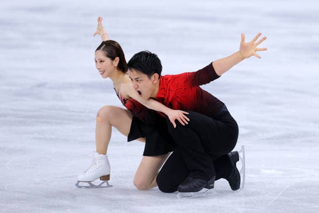 Riku Miura & Ryuichi Kihara (JPN), FEBRUARY 6, 2026 - Figure skating, Eiskunstlauf : Team Pairs Short Program during the Milano Cortina 2026 Olympic Winter games, Winterspiele,Spiele, Summer games at Milano Ice Skating Arena in Milan, Italy. Noxthirdxpartyxsales  aflo_318689498