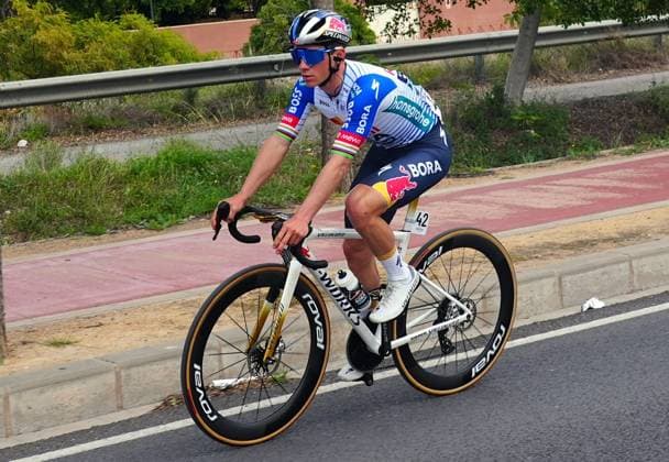 Belgian Remco Evenepoel of Red Bull-BORA-hansgrohe pictured in action during stage 3 of the 2026 Volta Comunitat Valenciana, Tour of Valencia cycling race, a race from Orihuela to San Vicente del Raspeig (158,2 km), on Friday 06 February 2026 in Spain. The race takes place from 4 to 8 February and runs through the three provinces of the Valencian Community. JOMAxGARCIA  x161513275x