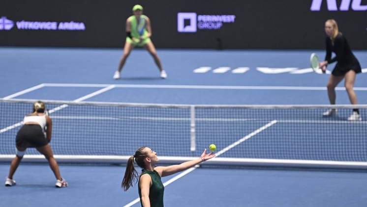 L-R Sabrina Santamari (USA) and Anastasia Detiucova (CZE) celebrate victory in the match against Shuo Feng (CHN) and Madeleine Brooks (UK) within the WTA, Tennis Damen women s tennis tournament Ostrava Open in Ostrava, Czech Republic, February 6, 2026. (CTKxPhoto JaroslavxOzana) CTKPhotoP2026020607388  CTKPhotoP2026020607388