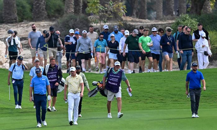 QATAR MASTERS 2026- SECOND ROUND Spectators follow a group during the second round of the Qatar Masters 2026 at the Doha Golf Club in Doha, Qatar, on February 6, 2026. DOHA Qatar Copyright: xNOUSHADx