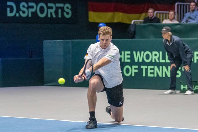 Yannick Hanfmann Team Germany with the backhand Germany vs. Peru, Tennis, Davis Cup, 01 round, 06 and 07 02 2026 Germany vs. Peru, Tennis, Davis Cup, 01 round, 06 and 07 02 2026 Duesseldorf Copyright: xEibner-Pressefoto ThomasxHaeslerx EP_THR