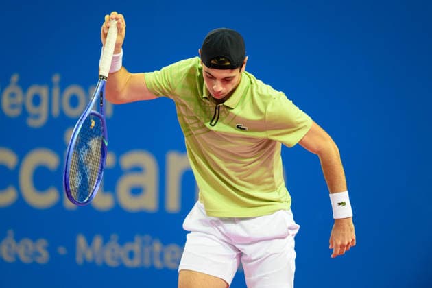 February 6, 2026, Perols, Montpellier, Occitanie, France: Arthur Gea of France throws his racket during his match against Adrian Mannarino of France at Open Occitanie on February 6, 2026, at Sud de France Arena in Montpellier, France. Perols, Montpellier France - ZUMAc313 20260206_zsp_c313_012 Copyright: xFaresxChafaix