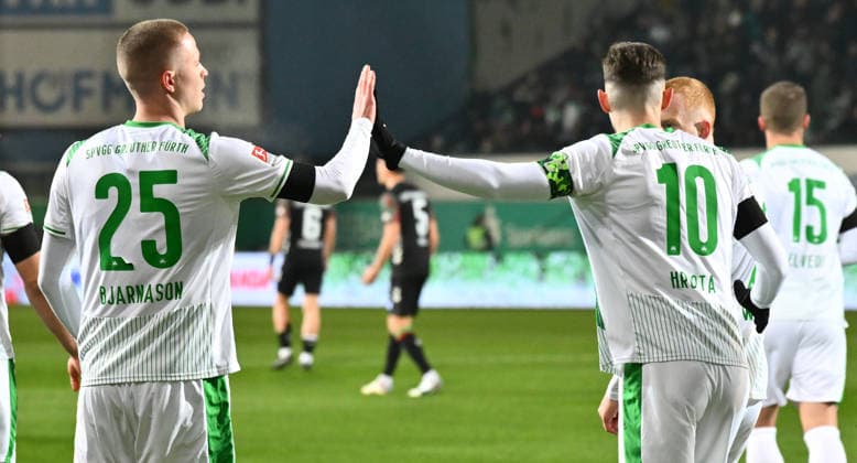 06 02 2026 Soccer season 2025 2026 2 Soccer Bundesliga 21 Matchday SpVgg Greuther Fürth SGF Kleeblatt 1 FC Magdeburg FCM Sportfoto Zink xwoxzix DFL regulations prohibit any use of photographs as image sequences and or quasi video only for editorial use Torjubel Jubel nach Treffer Goal celebration after scoring 1 0 by Brynjar Ingi Bjarnason 25, SpVgg Greuther Fürth Brynjar Ingi Bjarnason 25, SpVgg Greuther Fürth Branimir Hrgota 10, SpVgg Greuther Fürth