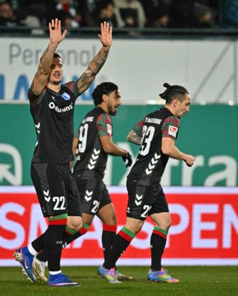 06 02 2026 Soccer Season 2025 2026 2 Soccer Bundesliga 21 Matchday SpVgg Greuther Fürth SGF Kleeblatt 1 FC Magdeburg FCM Sportfoto Zink MeZi xmexzix DFL regulations prohibit any use of photographs as image sequences and or quasi video only for editorial use Torjubel Jubel Freude nach Treffer Tor Torschuß zum 1 2 durch Mateusz Zukowski 22, 1 FC Magdeburg FCM