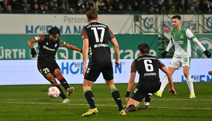 06 02 2026 Soccer Season 2025 2026 2 Soccer Bundesliga 21 Matchday SpVgg Greuther Fürth SGF Kleeblatt 1 FC Magdeburg FCM Sportfoto Zink MeZi xmexzix DFL regulations prohibit any use of photographs as image sequences and or quasi video only for editorial use Rayan Ghrieb 29, 1 FC Magdeburg FCM erzielt Treffer Tor Torschuß zum 1 3