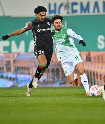 06 02 2026 Soccer Season 2025 2026 2 Soccer Bundesliga 21 Matchday SpVgg Greuther Fürth SGF Kleeblatt 1 FC Magdeburg FCM Sportfoto Zink xwoxzix DFL regulations prohibit any use of photographs as image sequences and or quasi video only for editorial use Rayan Ghrieb 29, 1 FC Magdeburg FCM Aiman Dardari 11, SpVgg Greuther Fürth