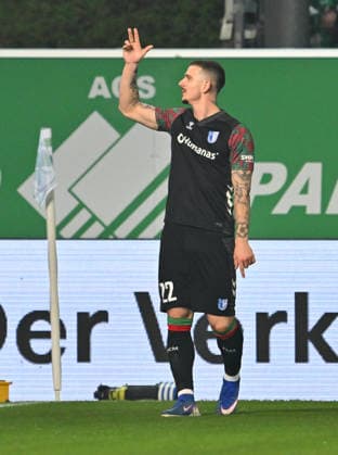 06 02 2026 Soccer Season 2025 2026 2 Soccer Bundesliga 21 Matchday SpVgg Greuther Fürth SGF Kleeblatt 1 FC Magdeburg FCM Sportfoto Zink xwoxzix DFL regulations prohibit any use of photographs as image sequences and or quasi video only for editorial use Torjubel Jubel Freude Nach Treffer Torschuß zum 1 5 durch Mateusz Zukowski 22, 1 FC Magdeburg FCM zeigt drei Treffer an