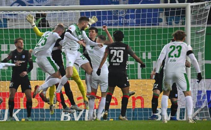 06 02 2026 Soccer Season 2025 2026 2 Soccer Bundesliga 21 Matchday SpVgg Greuther Fürth SGF Kleeblatt 1 FC Magdeburg FCM Sportfoto Zink MeZi xmexzix DFL regulations prohibit any use of photographs as image sequences and or quasi video only for editorial use Doni Edon Arifi 28, SpVgg Greuther Fürth erzielt Treffer Tor Torschuß zum 2 5