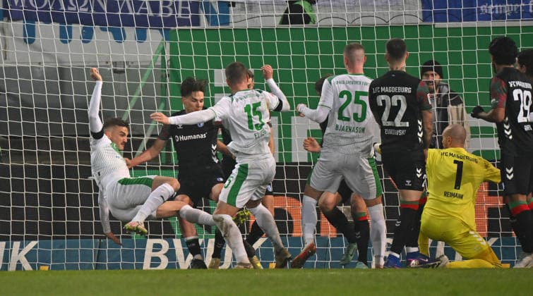 06 02 2026 Soccer Season 2025 2026 2 Soccer Bundesliga 21 Matchday SpVgg Greuther Fürth SGF Kleeblatt 1 FC Magdeburg FCM Sportfoto Zink MeZi xmexzix DFL regulations prohibit any use of photographs as image sequences and or quasi video only for editorial use Jan Elvedi 15, SpVgg Greuther Fürth erzielt Treffer Tor Torschuß zum 3 5