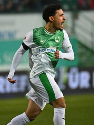 06 02 2026 Soccer Season 2025 2026 2 Soccer Bundesliga 21 Matchday SpVgg Greuther Fürth SGF Kleeblatt 1 FC Magdeburg FCM Sportfoto Zink MeZi xmexzix DFL regulations prohibit any use of photographs as image sequences and or quasi video only for editorial use Torjubel Jubel nach Treffer Tor Torschuß zum 4 5 durch Sayfallah Ltaief 47, SpVgg Greuther Fürth