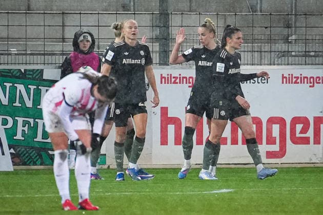 Soccer, Google Pixel Womens Bundesliga, 17 Matchday, 2025 2026, SC Freiburg vs FC Bayern Munich, 06 02 2026, Dreisamstadion, Freiburg, PERNILLE HARDER FC Bayern Munich, 21 Goal, Goal celebration, Freiburg Dreisamstadion Baden Württemberg Germany Copyright: xFINLEYxMÖRCHx